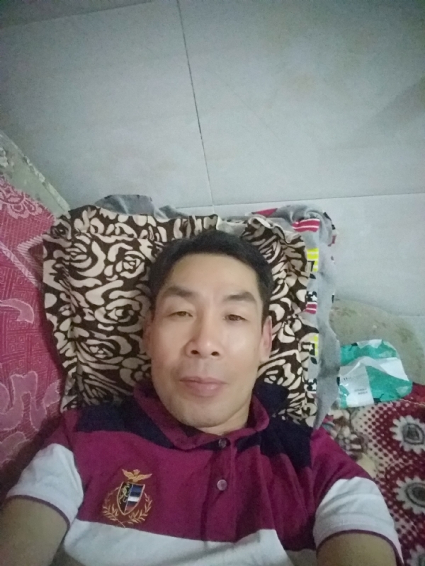 随缘的第一张照片--呼和浩特相亲服务中心