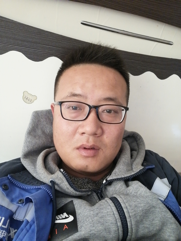 一个人一座城的第一张照片--呼和浩特相亲服务中心