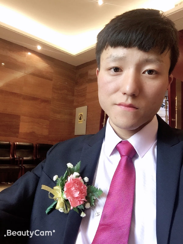 666碰碰的第一张照片--呼和浩特相亲服务中心