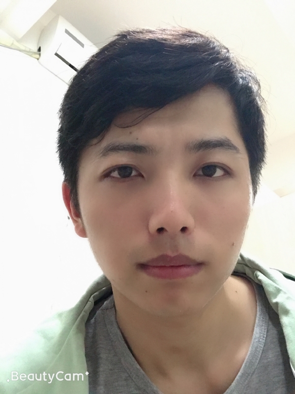 杨树的第一张照片--呼和浩特相亲服务中心