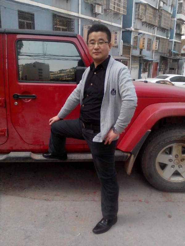 淡定牛魔王的第一张照片--呼和浩特相亲服务中心