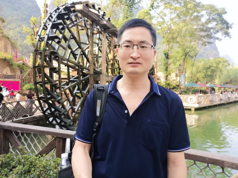 一笑而过的第一张照片--呼和浩特相亲服务中心