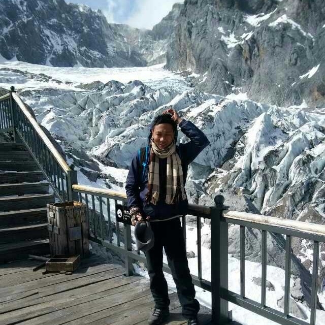 眯眯的第一张照片--呼和浩特相亲服务中心