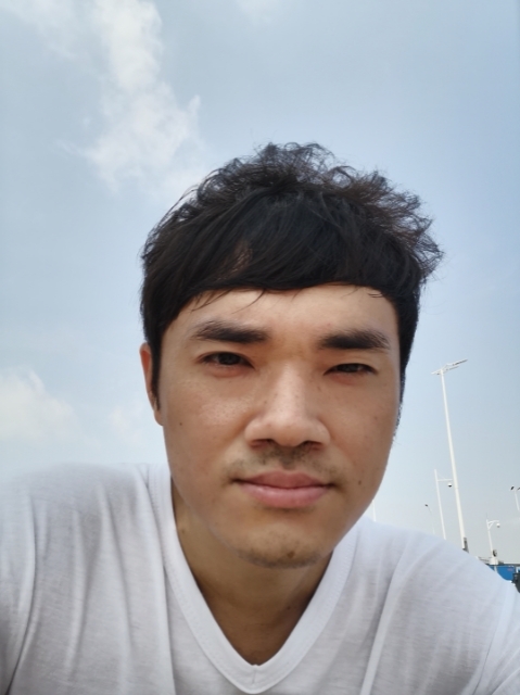 老实人的第一张照片--呼和浩特相亲服务中心