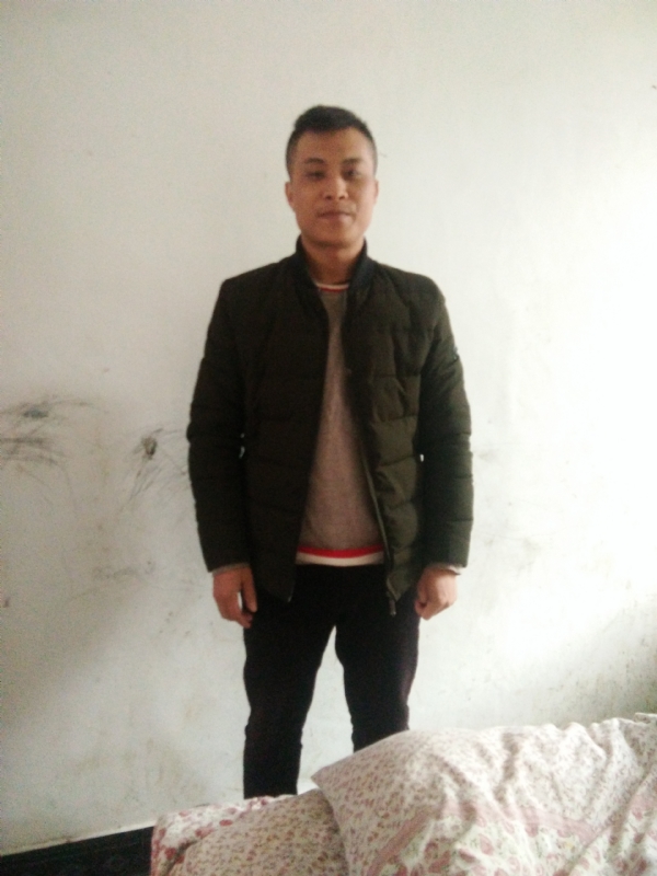 真心换真情的第一张照片--呼和浩特相亲服务中心