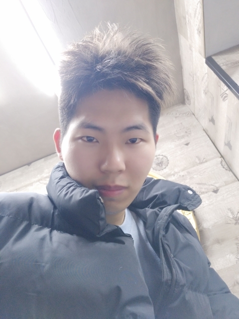 郑小五的第一张照片--呼和浩特相亲服务中心