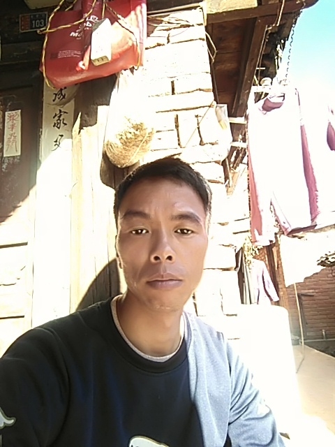 等会就睡的第一张照片--呼和浩特相亲服务中心