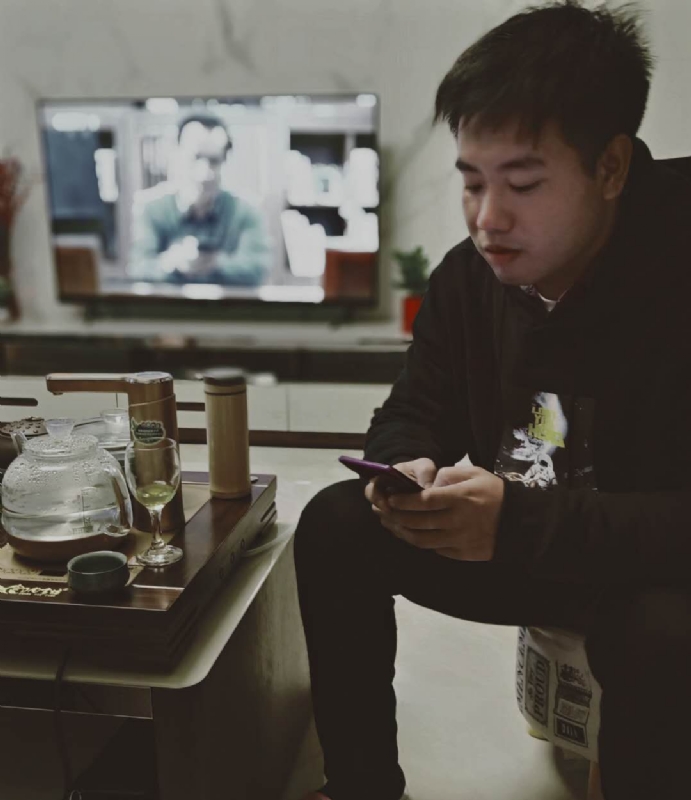 嗯今年能脱单吗的第一张照片--呼和浩特相亲服务中心