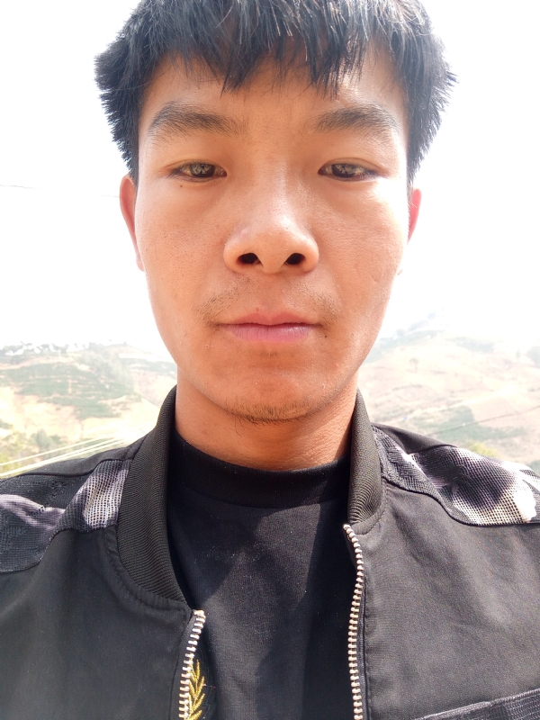 唐伟的第一张照片--呼和浩特相亲服务中心