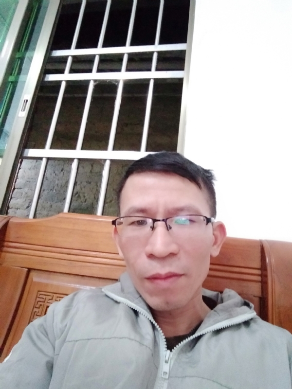 奋斗的第一张照片--呼和浩特相亲服务中心