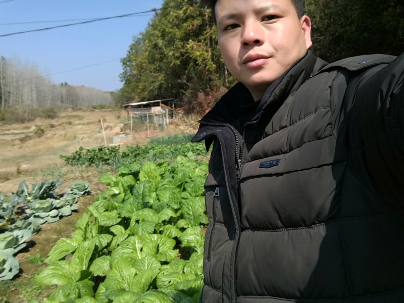 倔强的驴的第一张照片--呼和浩特相亲服务中心