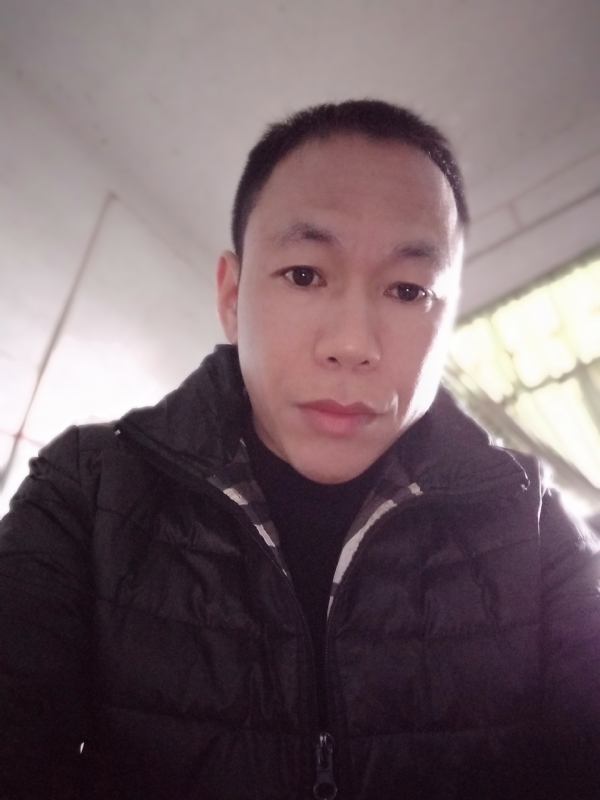 相信真爱的第一张照片--呼和浩特相亲服务中心