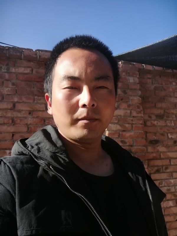 流年寂寞了谁的容颜的第一张照片--呼和浩特相亲服务中心