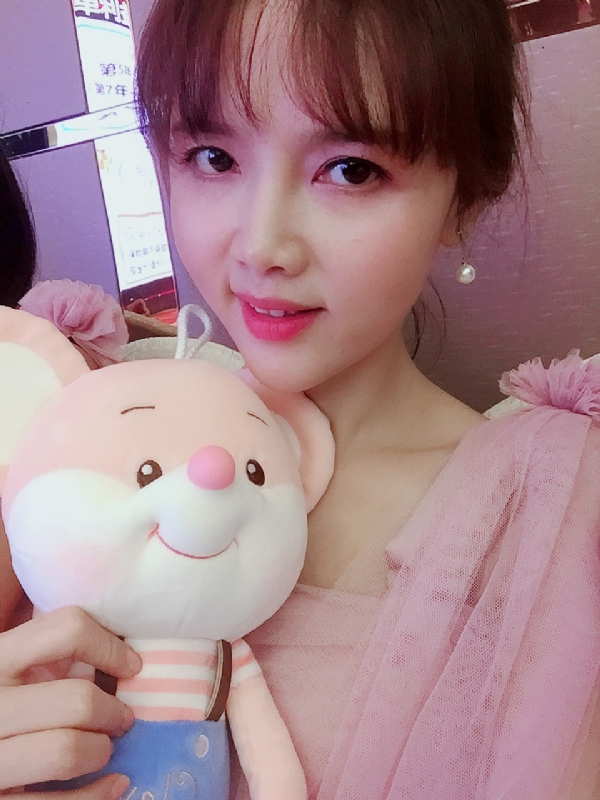 如朱砂的第一张照片--呼和浩特相亲服务中心