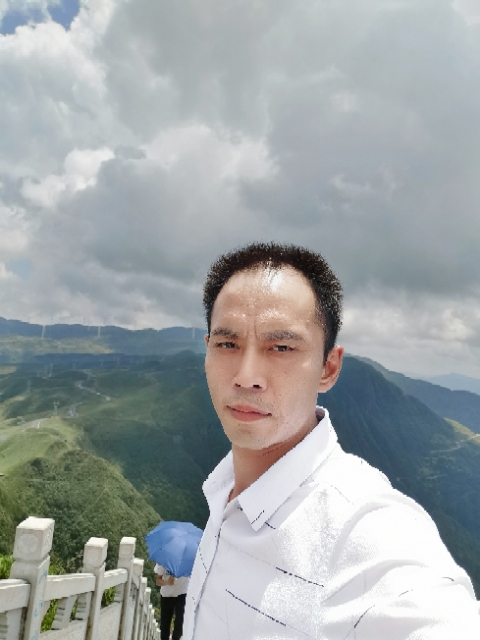 LXZ的第一张照片--呼和浩特相亲服务中心