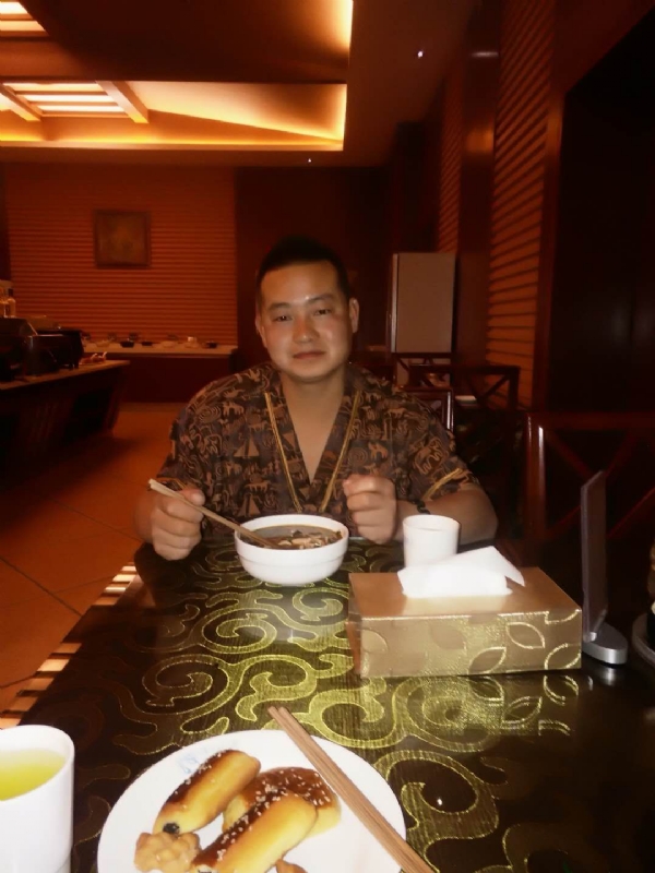 会飞的鱼的第一张照片--呼和浩特相亲服务中心