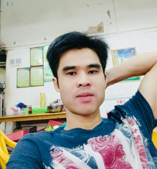 Huang的第一张照片--呼和浩特相亲服务中心