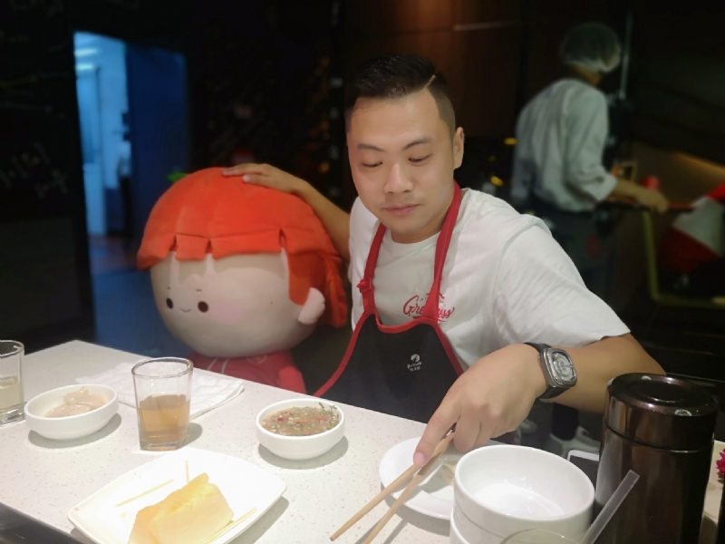 逆行的第一张照片--呼和浩特相亲服务中心