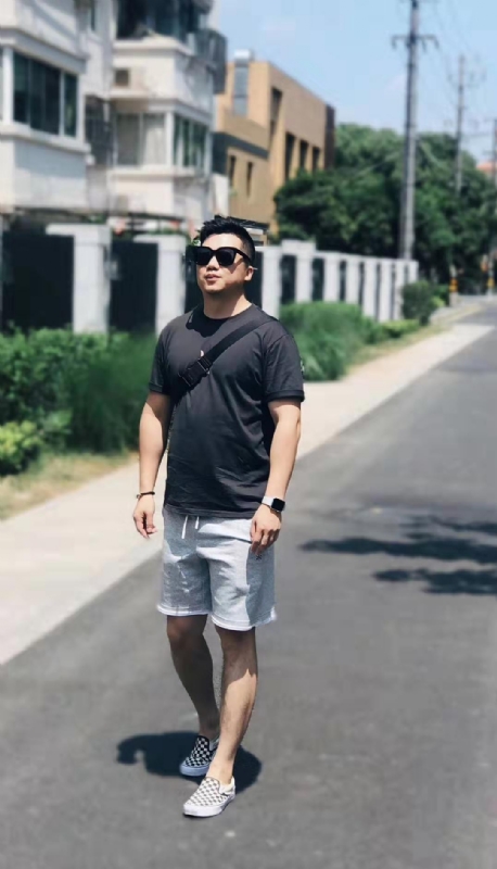 wanghong的第二张照片--呼和浩特相亲服务中心