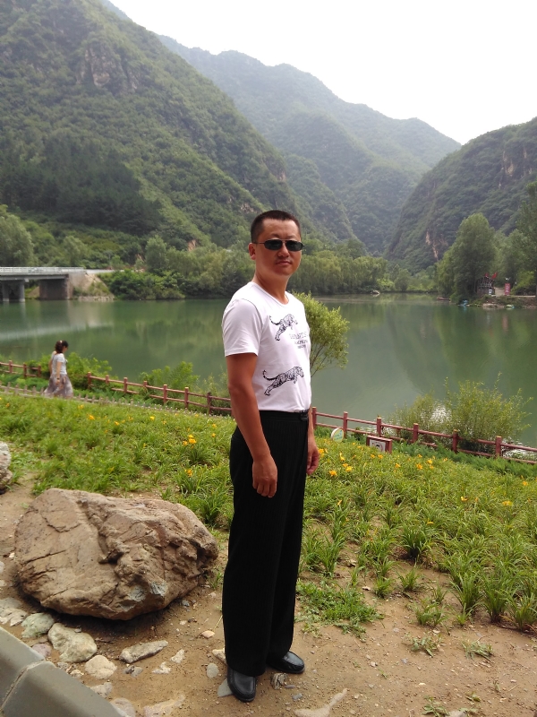 yuren2433的第三张照片--呼和浩特相亲服务中心