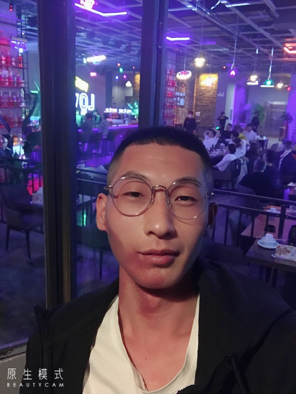 东北小伙的第一张照片--呼和浩特相亲服务中心