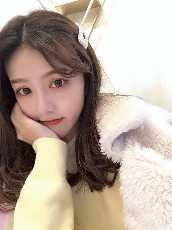 薇薇外送的第一张照片--呼和浩特相亲服务中心