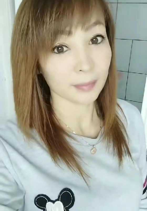 魅力白玲的第一张照片--呼和浩特相亲服务中心