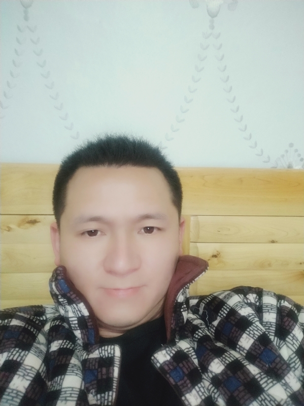 寻找一个真实的她的第一张照片--呼和浩特相亲服务中心