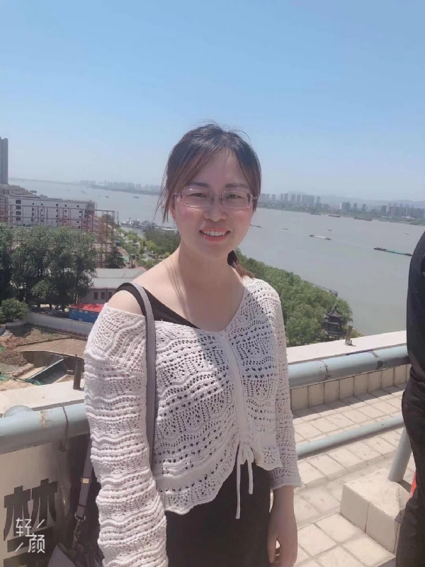 随缘的第一张照片--呼和浩特相亲服务中心