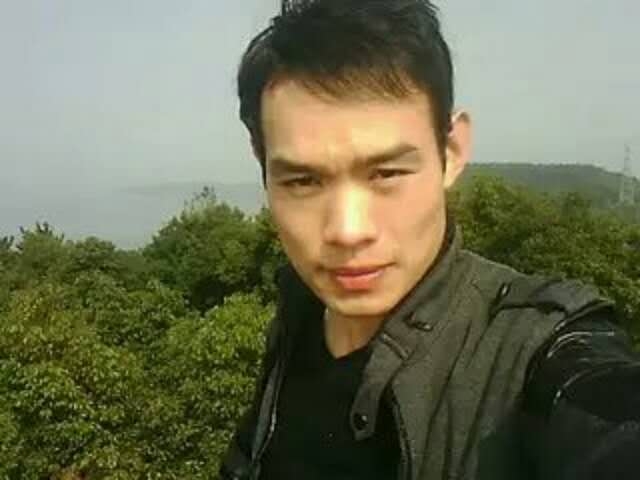 明镜的第一张照片--呼和浩特相亲服务中心