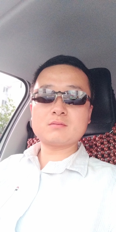 痛苦的单身狗的第一张照片--呼和浩特相亲服务中心