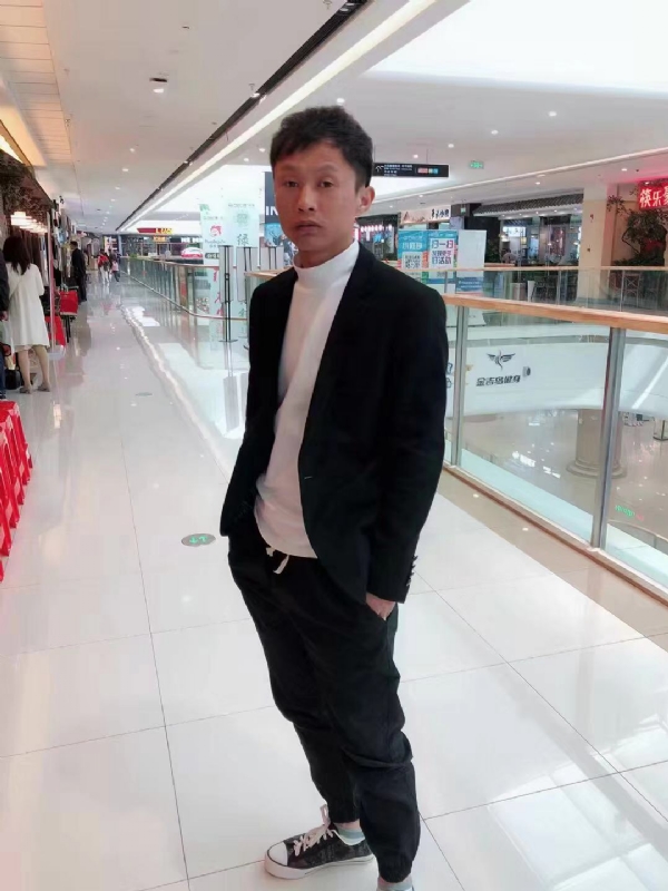 杰的第一张照片--呼和浩特相亲服务中心