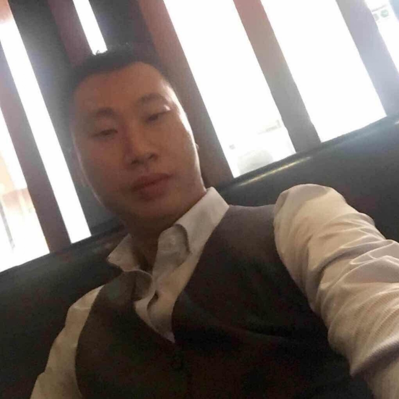 陈威的第一张照片--呼和浩特相亲服务中心