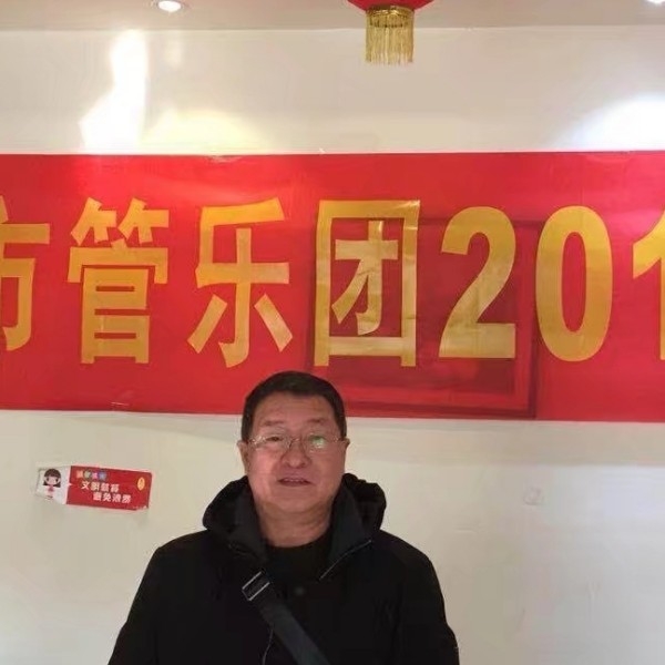 大地神鹰的第一张照片--呼和浩特相亲服务中心