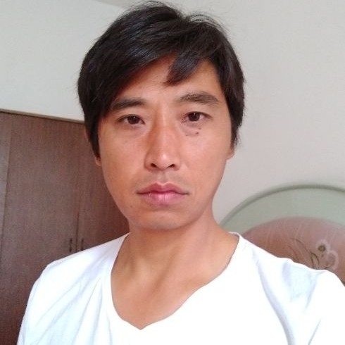 莞尔一笑的第一张照片--呼和浩特相亲服务中心