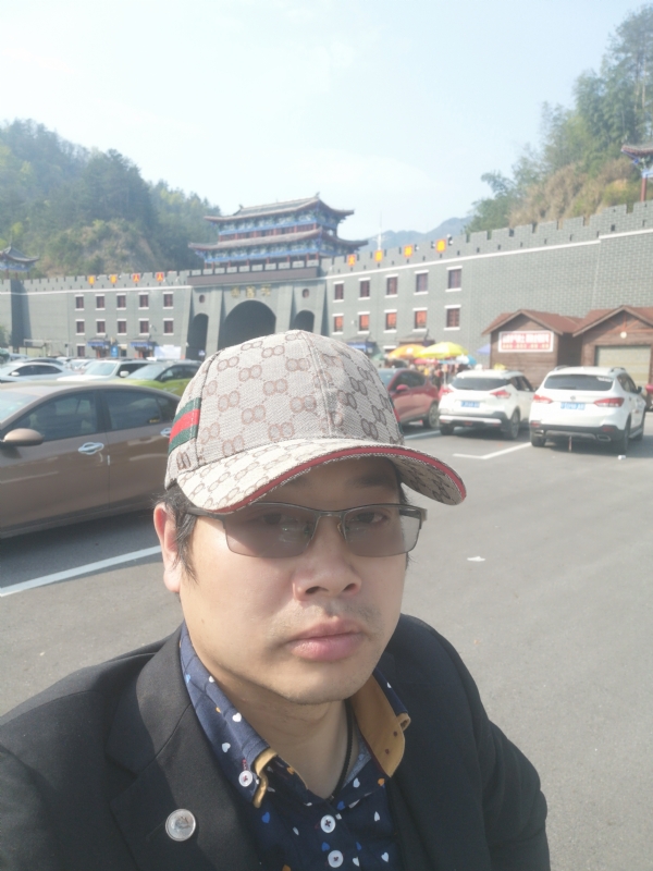 金沧海的第一张照片--呼和浩特相亲服务中心