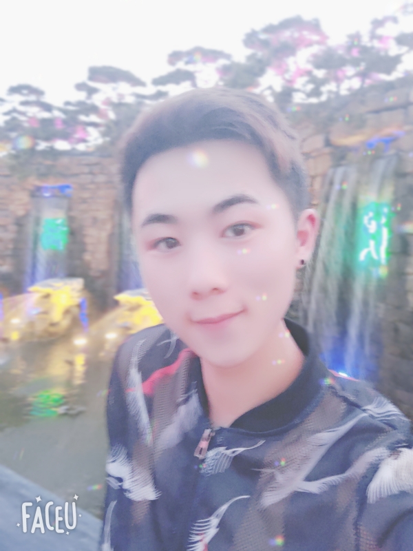 迷軍的第二张照片--呼和浩特相亲服务中心