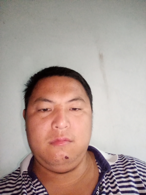 两杠四星的第一张照片--呼和浩特相亲服务中心