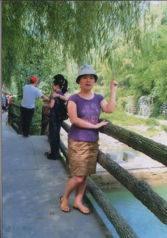 小家碧玉19的第二张照片--呼和浩特相亲服务中心