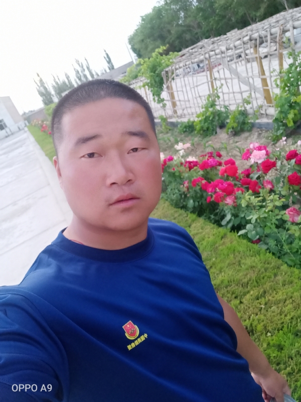 奋斗中的青春最美丽的第一张照片--呼和浩特相亲服务中心