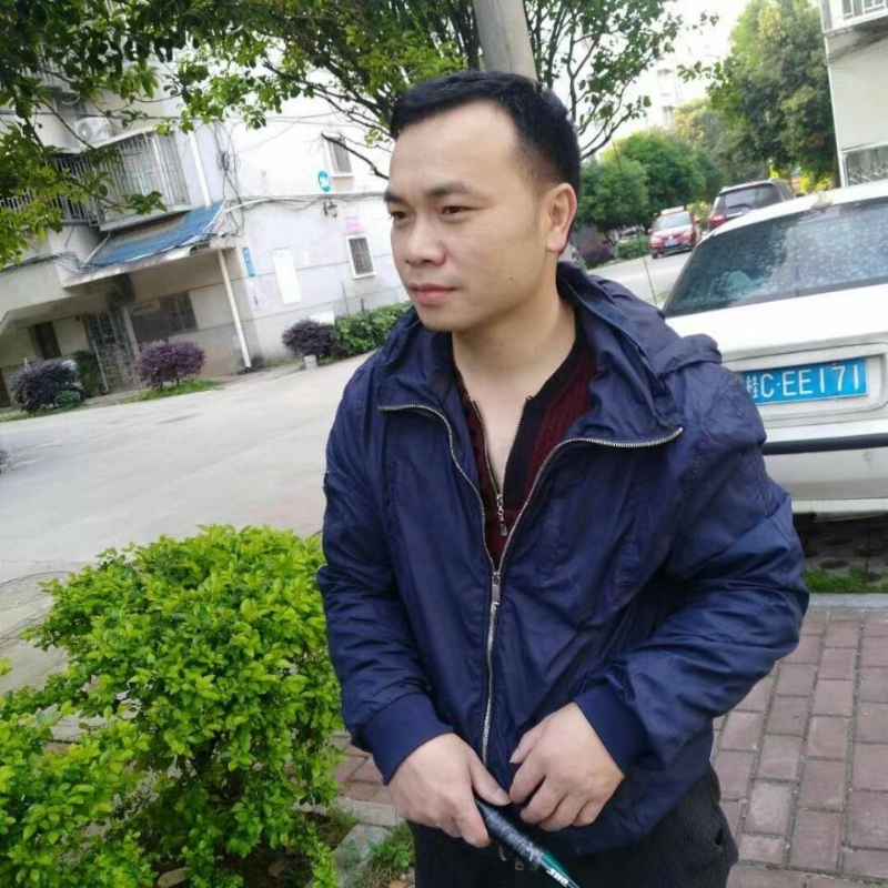 灰色足迹的第一张照片--呼和浩特相亲服务中心