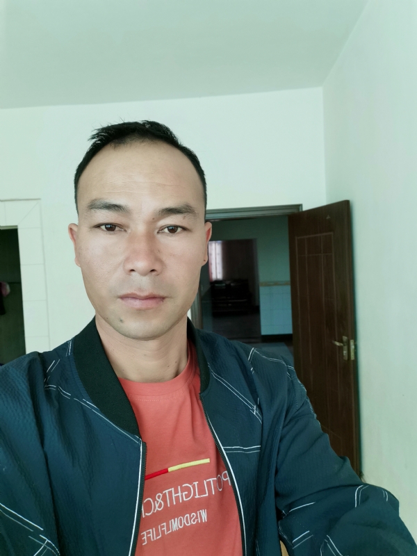 昊宇的第一张照片--呼和浩特相亲服务中心