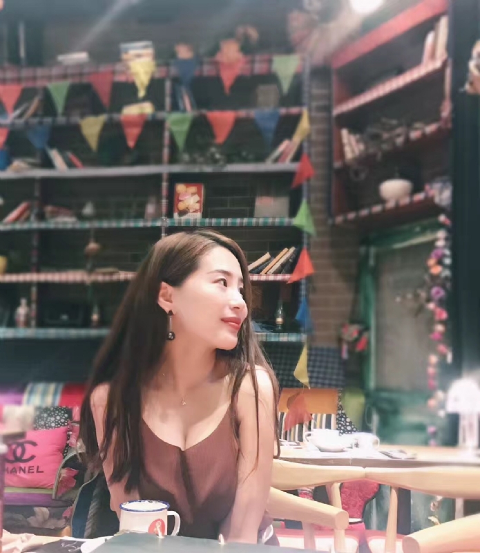 zoe的第一张照片--呼和浩特相亲服务中心