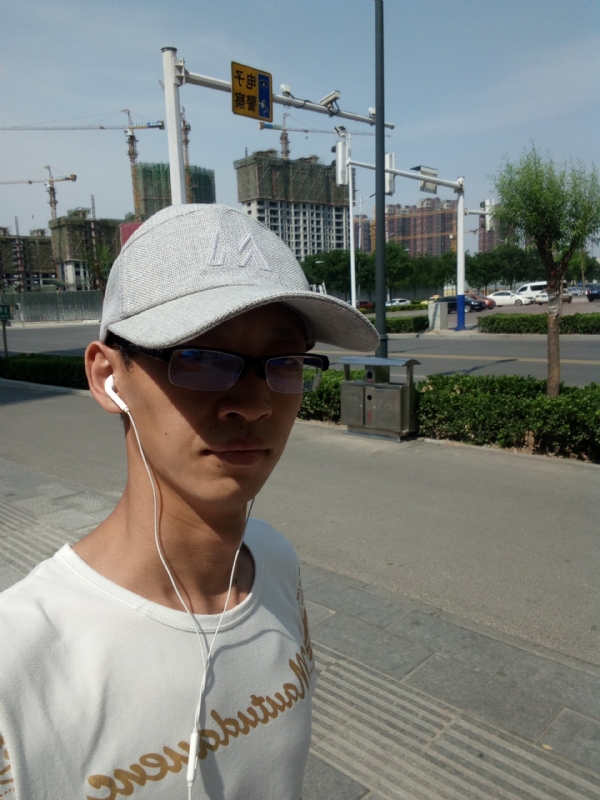 挥一挥手什么都没有的第一张照片--呼和浩特相亲服务中心