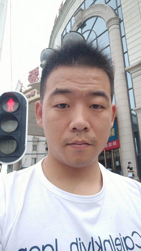 夜空的第一张照片--呼和浩特相亲服务中心