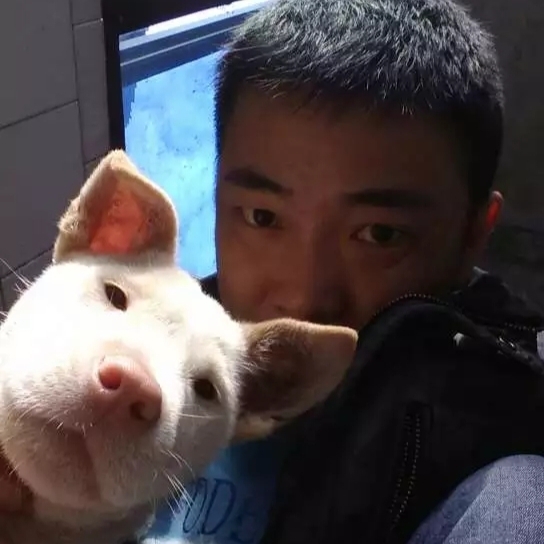 光棍的第一张照片--呼和浩特相亲服务中心