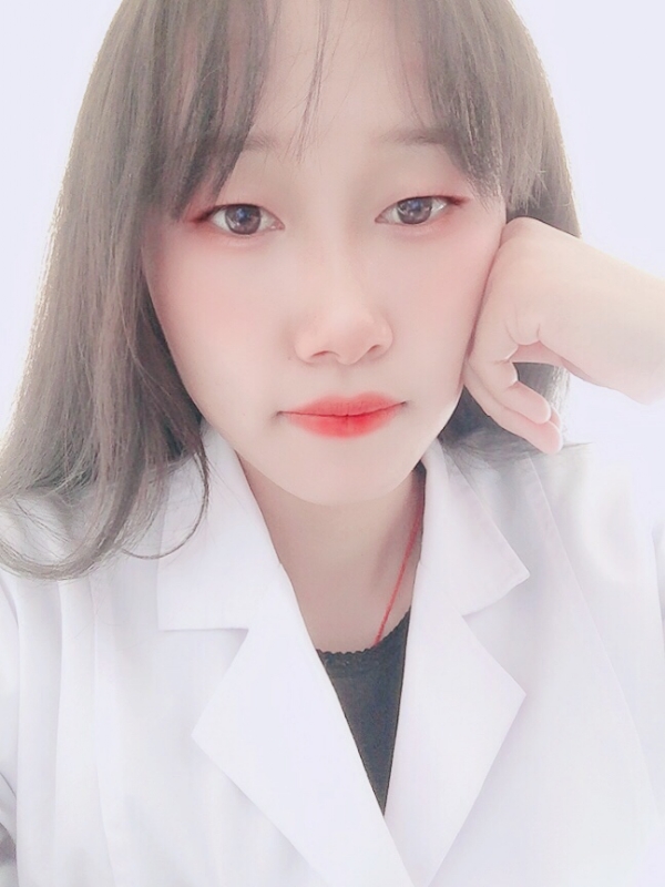 白婚纱的第一张照片--呼和浩特相亲服务中心