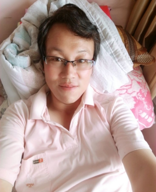 一吻天荒的第一张照片--呼和浩特相亲服务中心