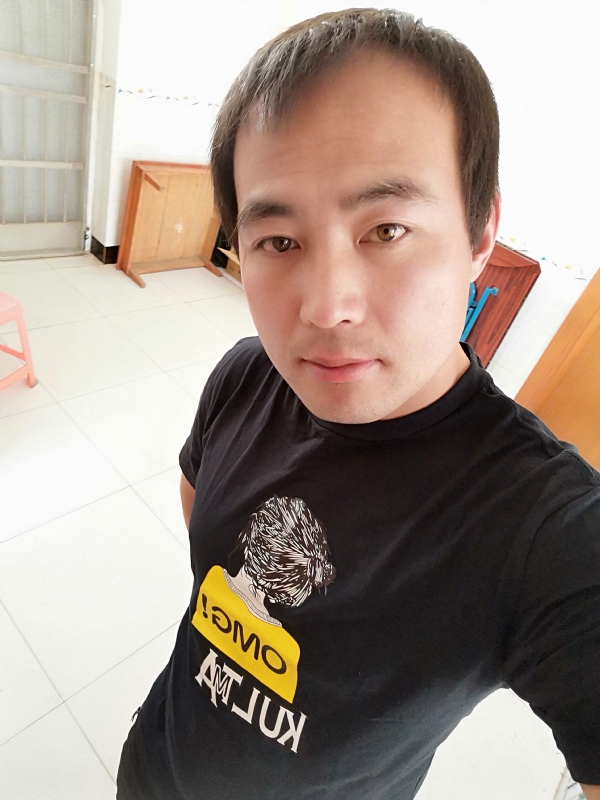 东海龙王的第二张照片--呼和浩特相亲服务中心