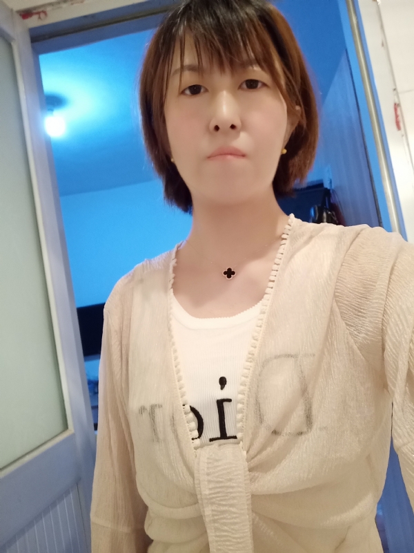 芬儿的第三张照片--呼和浩特相亲服务中心